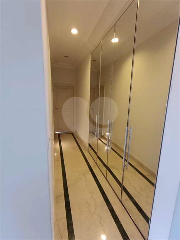 Apartamento em Higienópolis com 4 quartos e 3 vagas