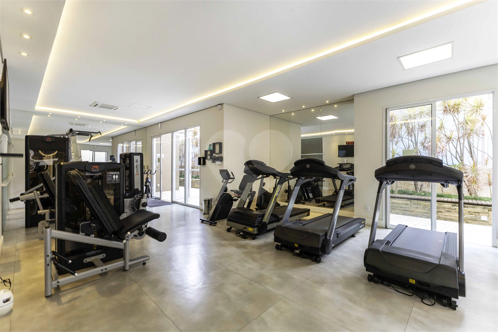 Apartamento em Perdizes com quadra tênis