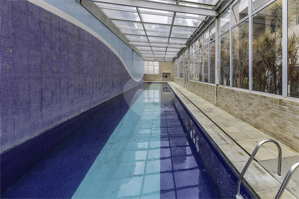 Apartamento em Perdizes com quadra tênis