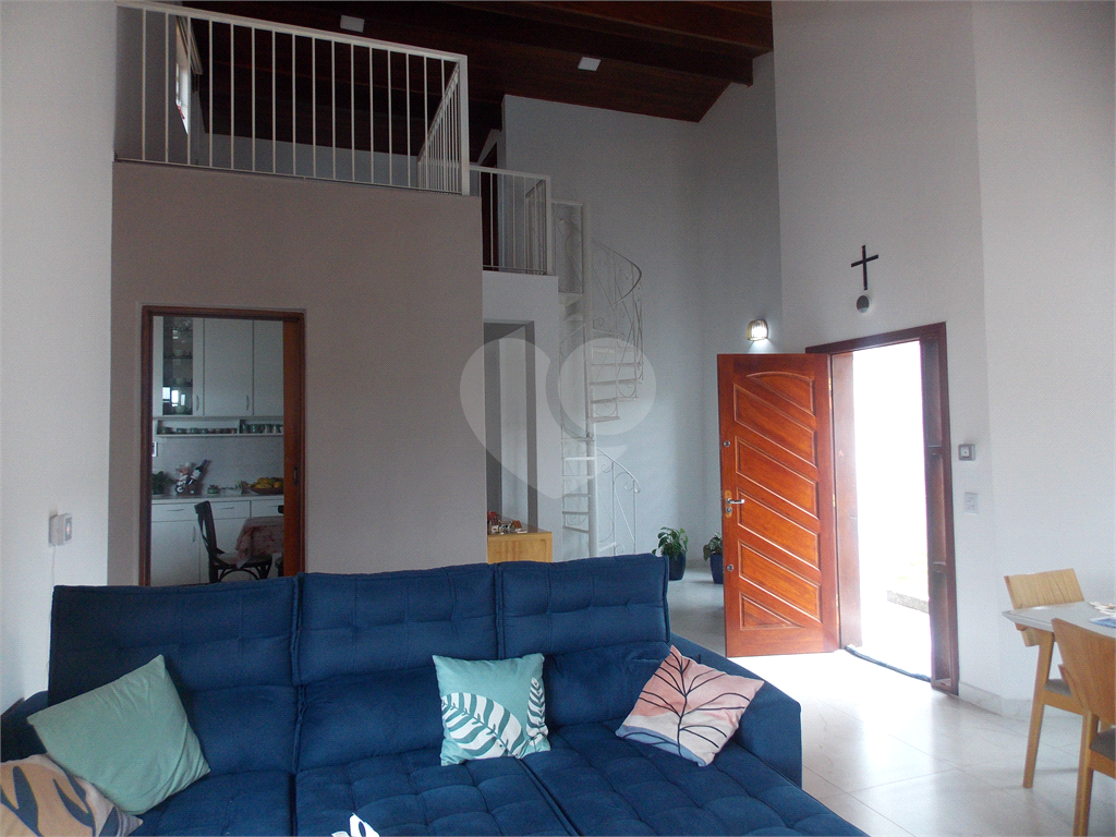 Casa, 3 quartos, 301 m² - Foto 2