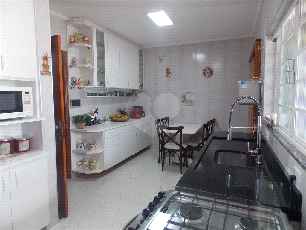 Casa, 3 quartos, 301 m² - Foto 9