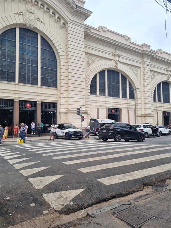 LOCAÇÃO SALA COMERCIAL 110 m² – FRENTE AO MERCADO MUNICIPAL – CENTRO DE SÃO PAULO – REGIÃO 25 DE MARÇO