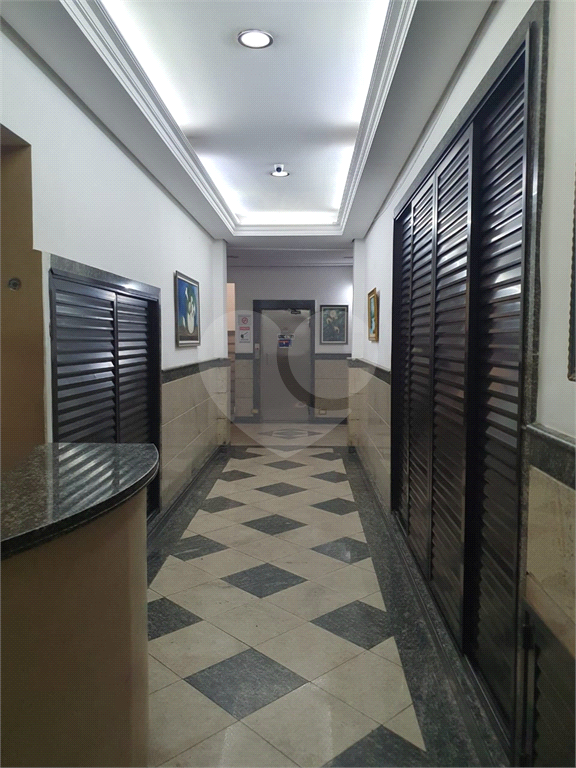 "Apartamento 2 dormitórios, 72 m² em localização privilegiada"