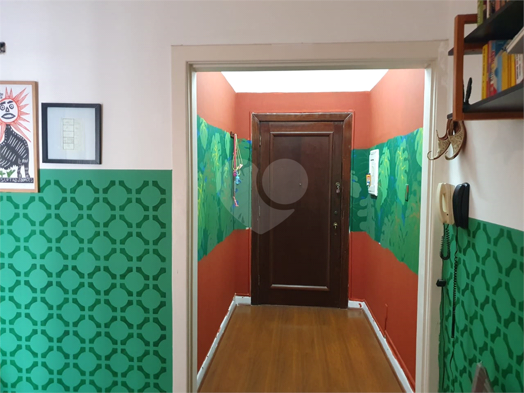 "Apartamento 2 dormitórios, 72 m² em localização privilegiada"