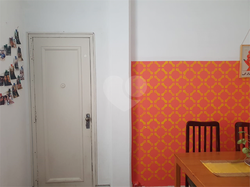 "Apartamento 2 dormitórios, 72 m² em localização privilegiada"