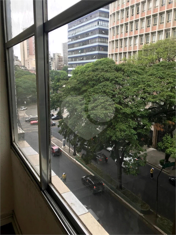 "Apartamento 2 dormitórios, 72 m² em localização privilegiada"