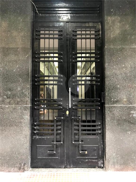 "Apartamento 2 dormitórios, 72 m² em localização privilegiada"