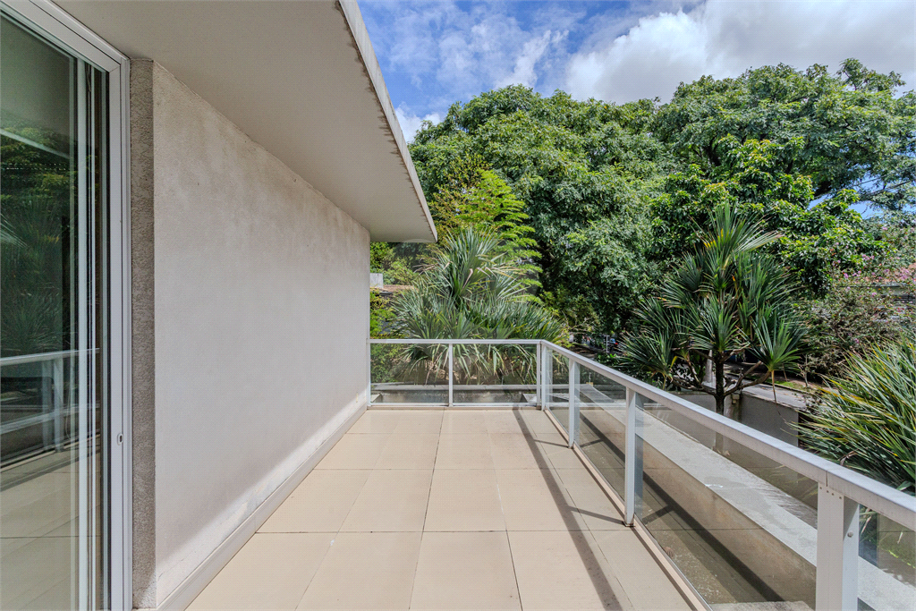 Casa comercial de alto padrão em Alto de Pinheiros 