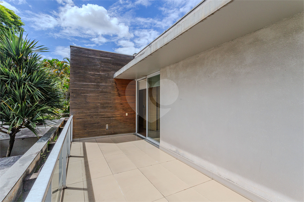 Casa comercial de alto padrão em Alto de Pinheiros 