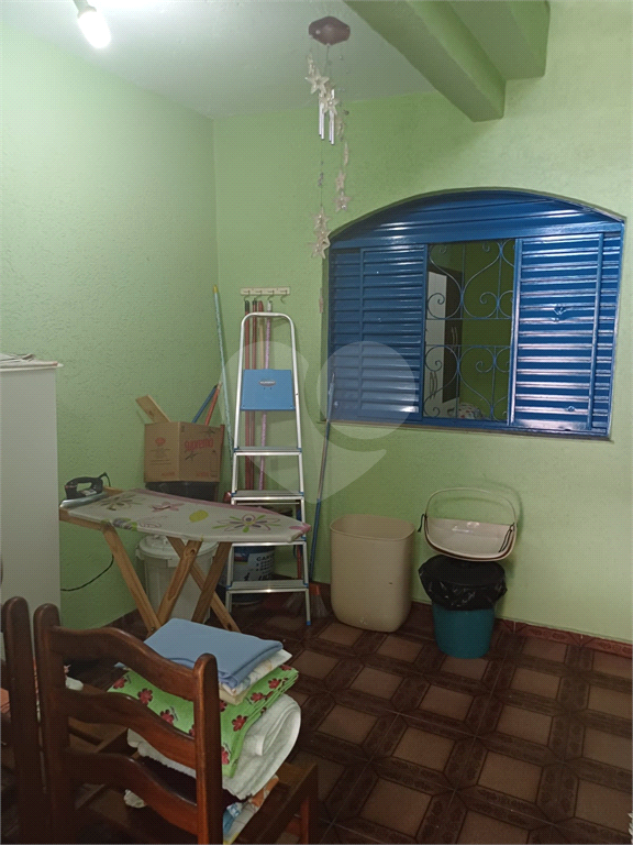 Casa a venda na Vila Medeiros, com 4 dormitórios, sala, cozinha, 2 banheiros, 2 vagas de garagem