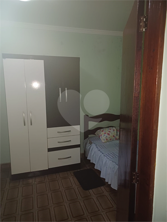 Casa a venda na Vila Medeiros, com 4 dormitórios, sala, cozinha, 2 banheiros, 2 vagas de garagem