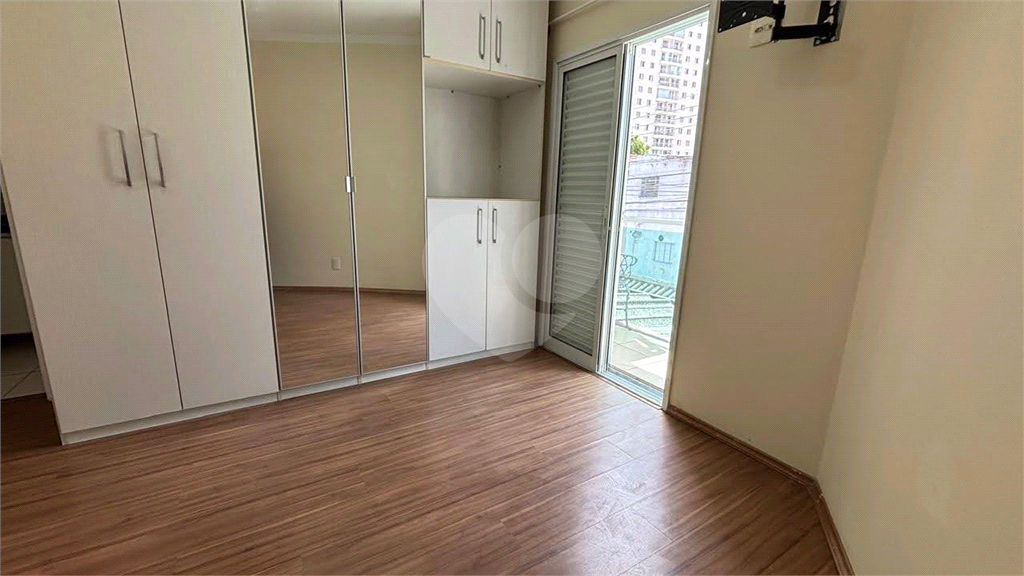 sobrado com 2 suítes a Venda em Vila Cruzeiro 