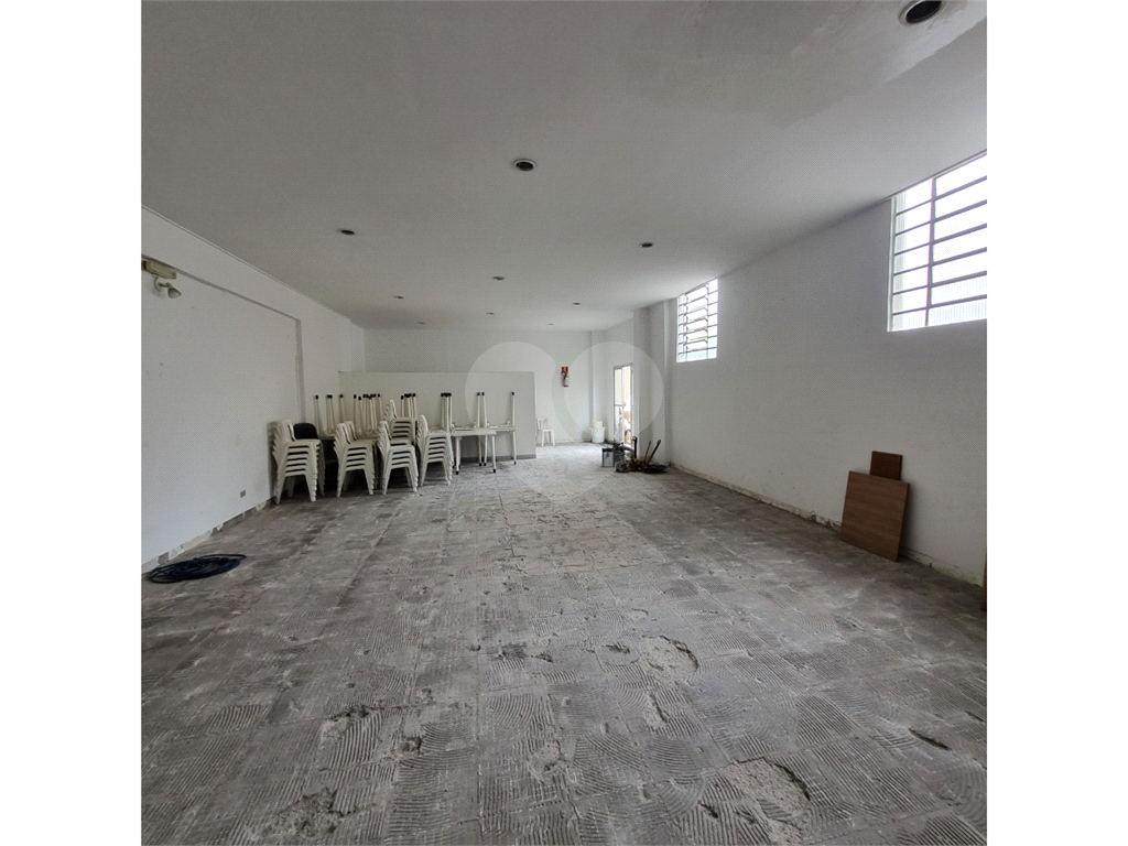 APARTAMENTO em SANTANA