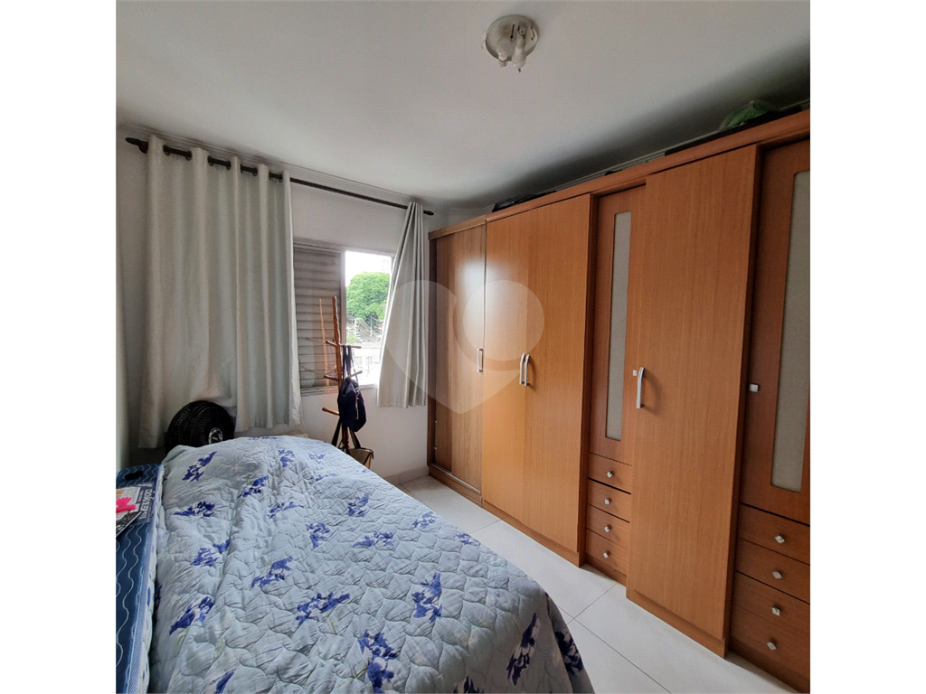 APARTAMENTO em SANTANA