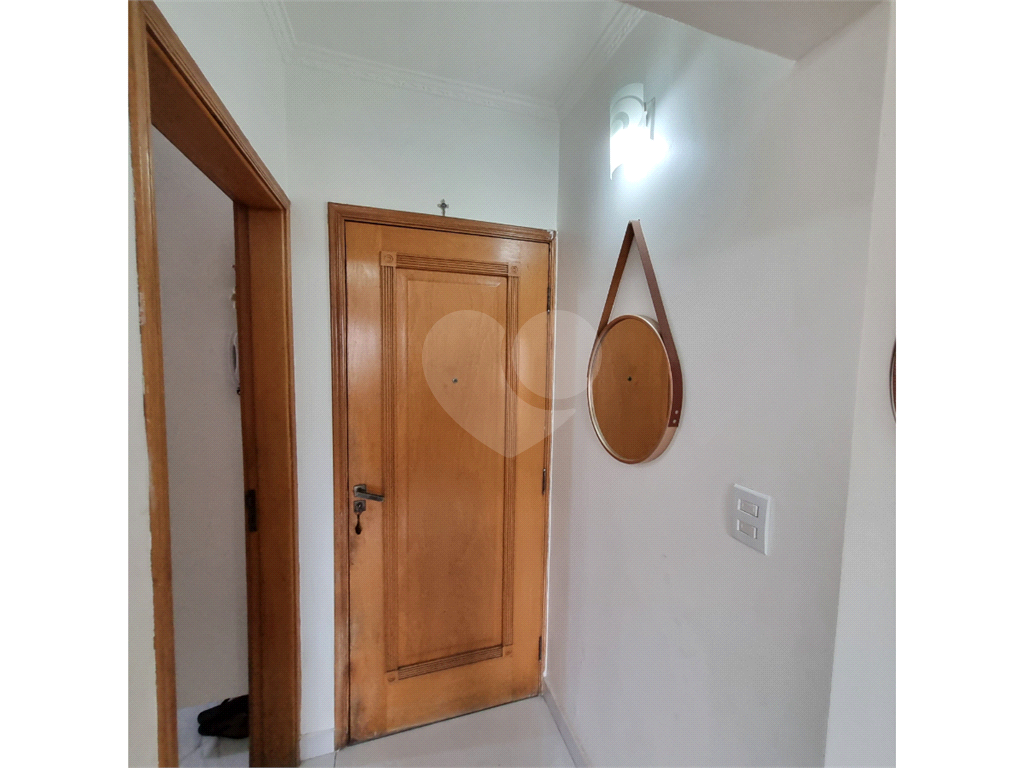 APARTAMENTO em SANTANA