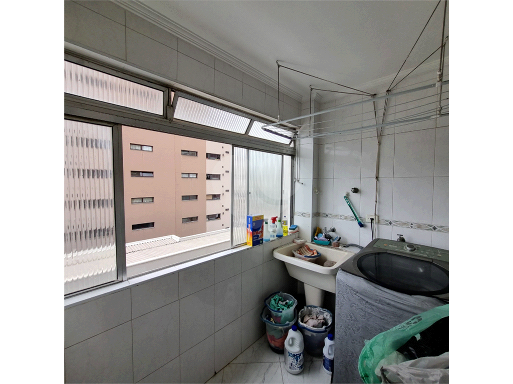 APARTAMENTO em SANTANA