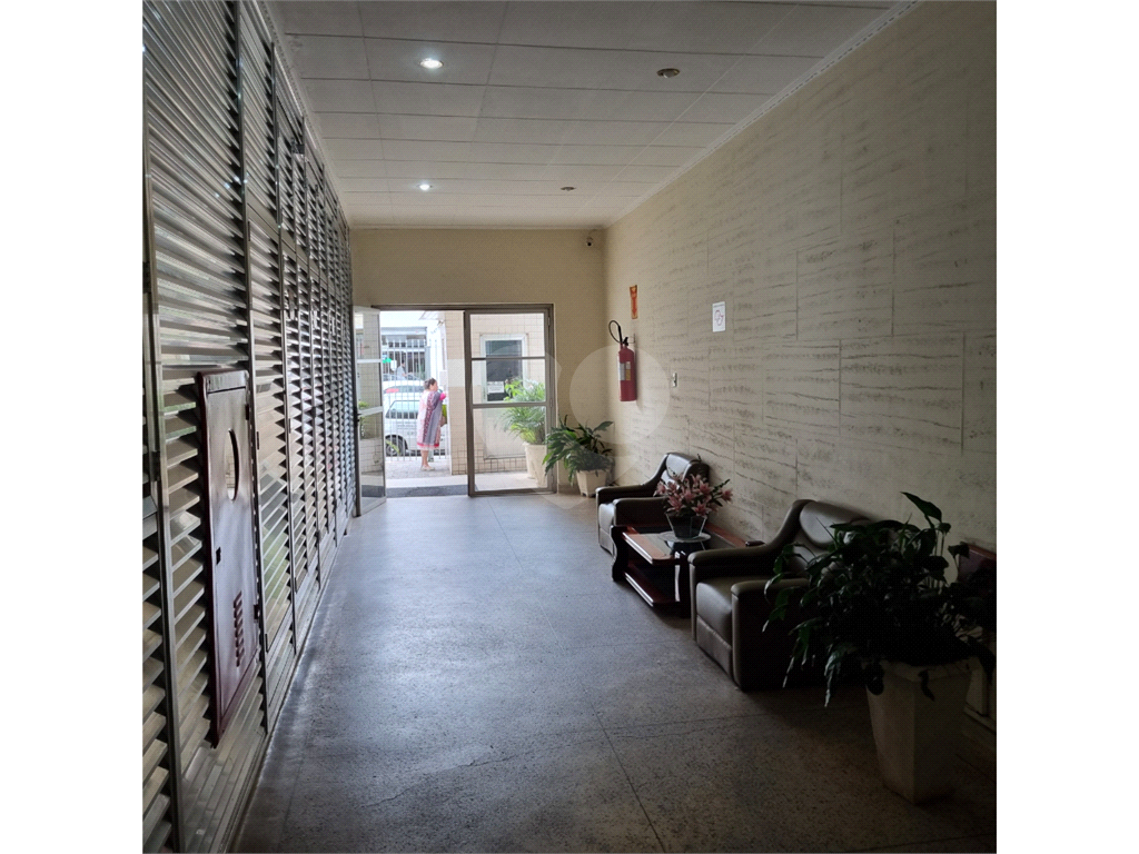 APARTAMENTO em SANTANA