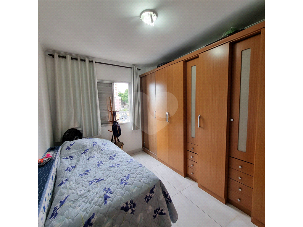 APARTAMENTO em SANTANA