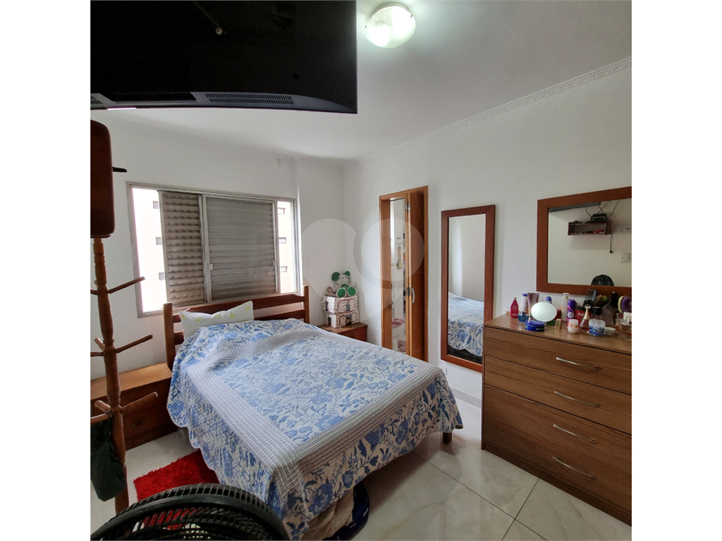 APARTAMENTO em SANTANA
