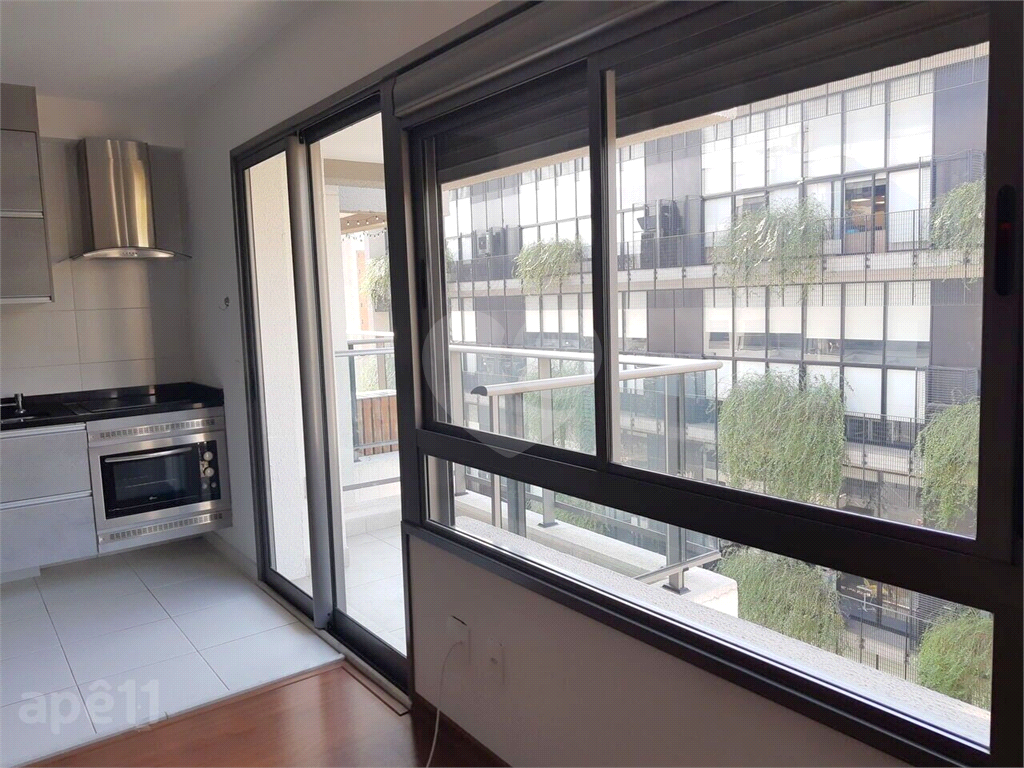 Estúdio Design na Vila Madalena: Praticidade e Charme - com vaga. 