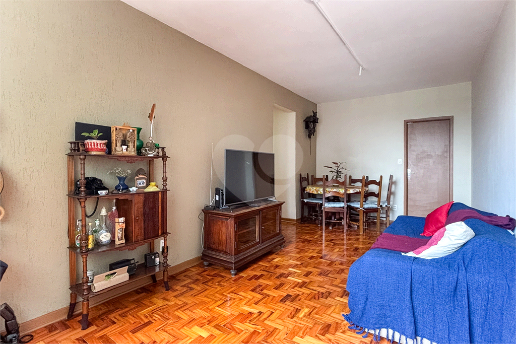 APARTAMENTO em BELA VISTA