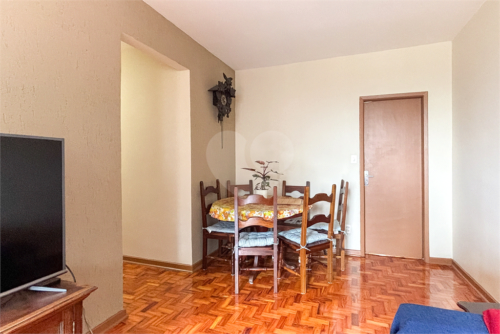 APARTAMENTO em BELA VISTA