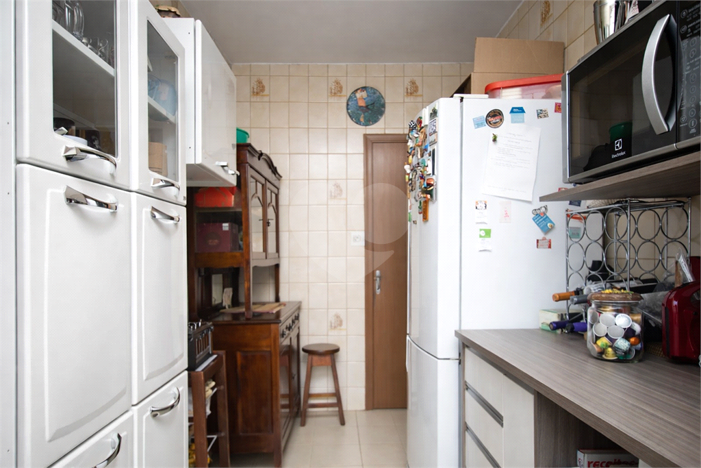 APARTAMENTO em BELA VISTA