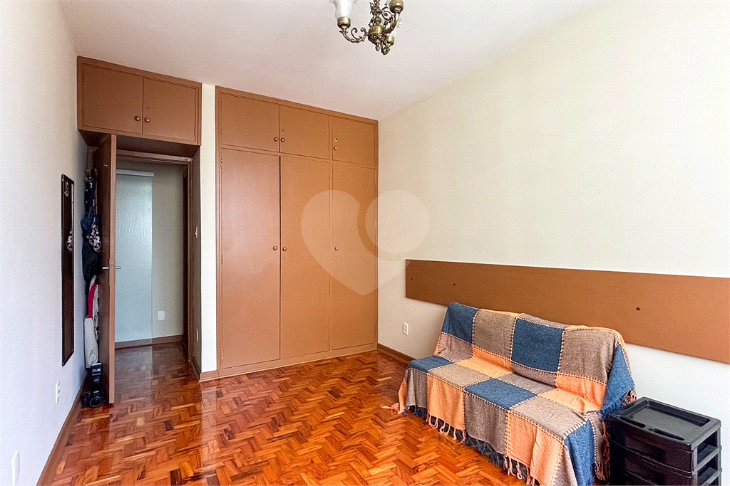 APARTAMENTO em BELA VISTA