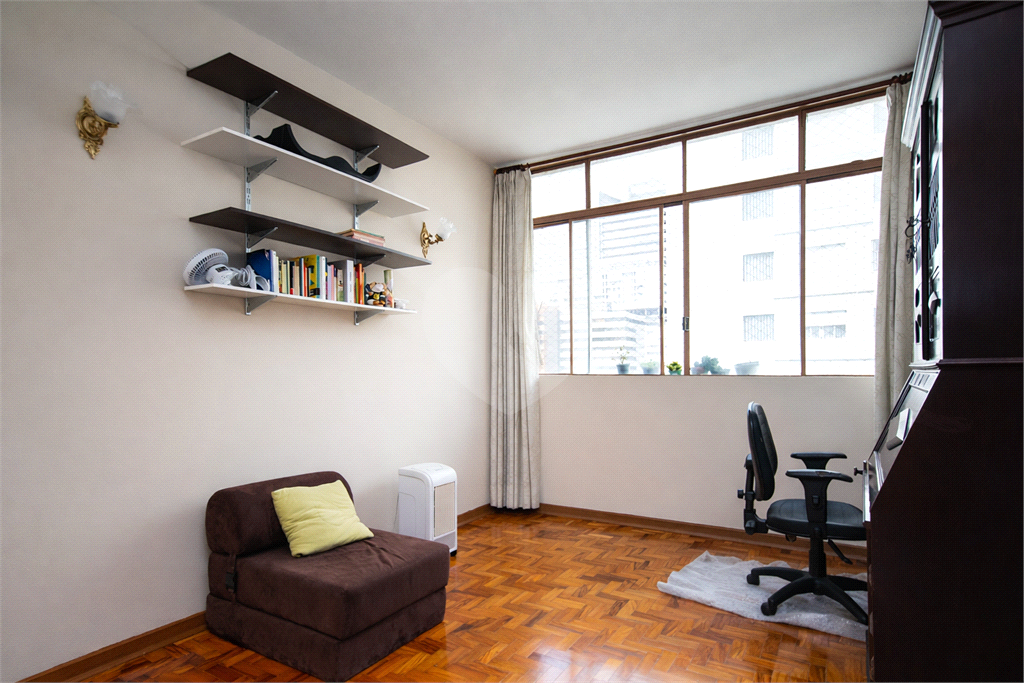 APARTAMENTO em BELA VISTA