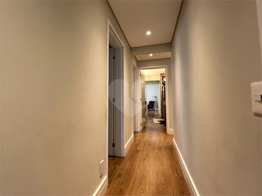 ELEGÂNCIA ATEMPORAL EM SANTANA