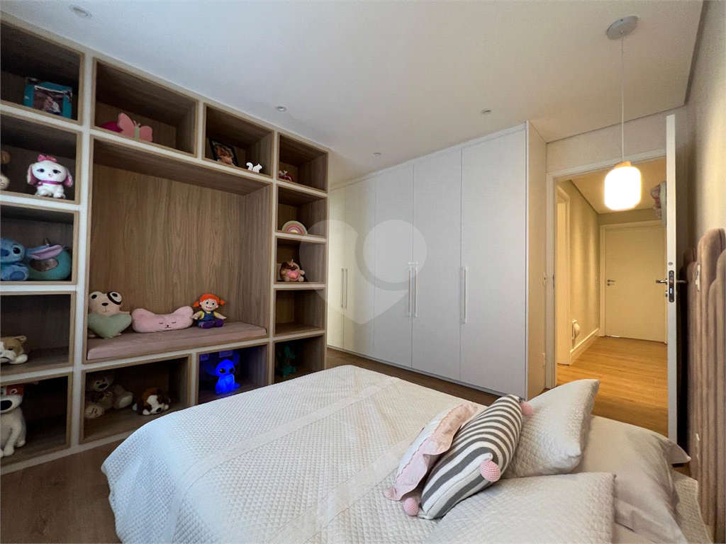 ELEGÂNCIA ATEMPORAL EM SANTANA