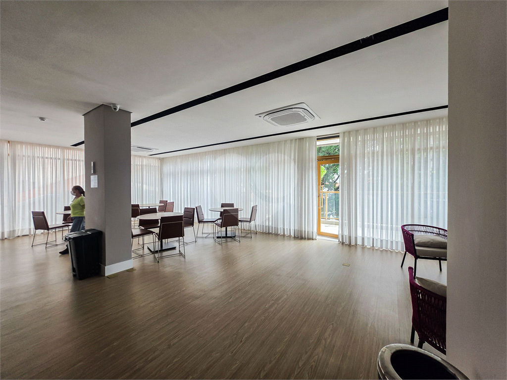 Apartamento Sudio - Barra Funda / Água Branca - 1 Quarto - Venda / Compra