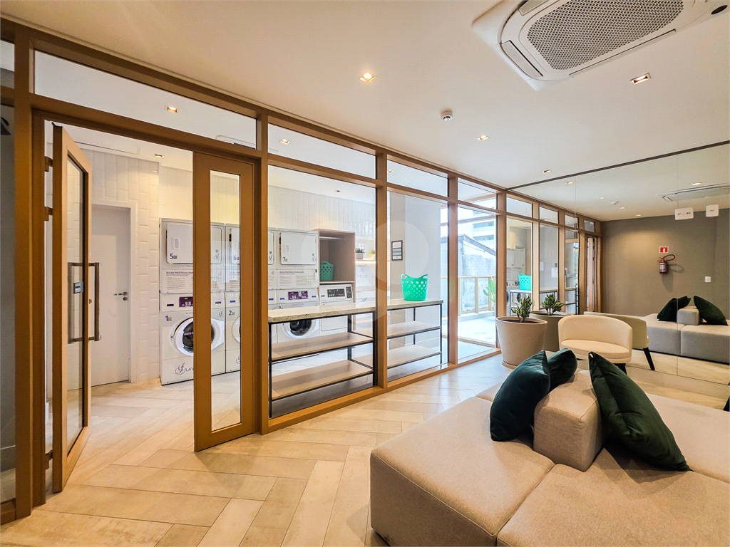 Apartamento Sudio - Barra Funda / Água Branca - 1 Quarto - Venda / Compra