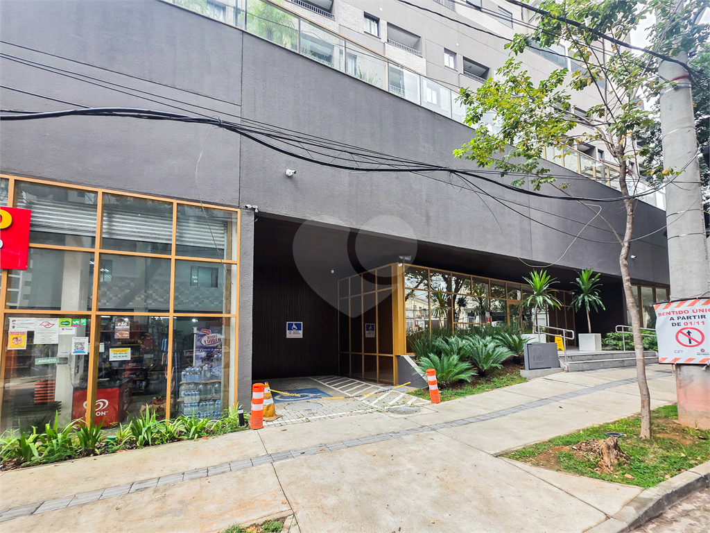 Apartamento Sudio - Barra Funda / Água Branca - 1 Quarto - Venda / Compra