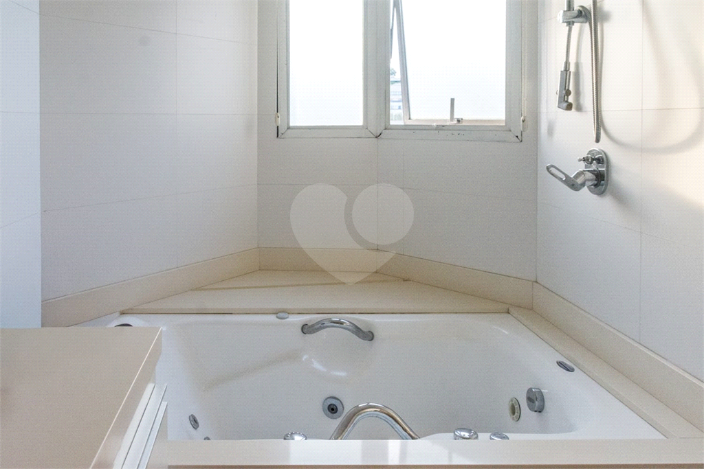 VILA NOVA CONCEIÇÃO - 216 M² - 4 VAGAS 