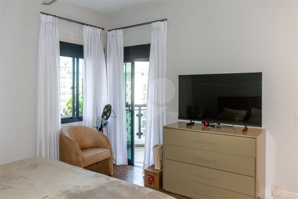 VILA NOVA CONCEIÇÃO - 216 M² - 4 VAGAS 