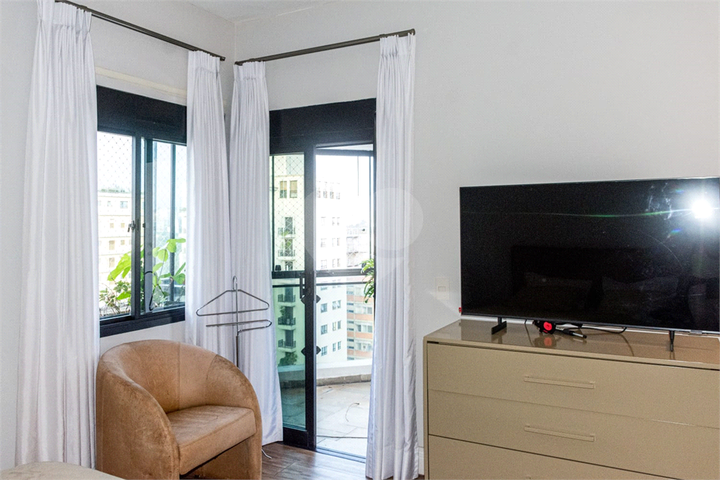 VILA NOVA CONCEIÇÃO - 216 M² - 4 VAGAS 