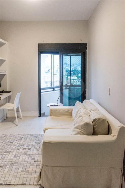 VILA NOVA CONCEIÇÃO - 216 M² - 4 VAGAS 