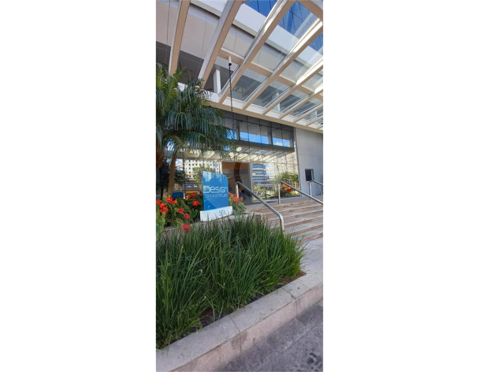 Sala comercial a Venda ou Locação de 39m2 Ave. Marques de São Vicente