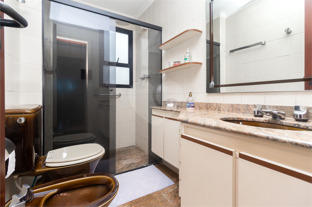 Apartamento com 3 suítes e varanda gourmet em Santana