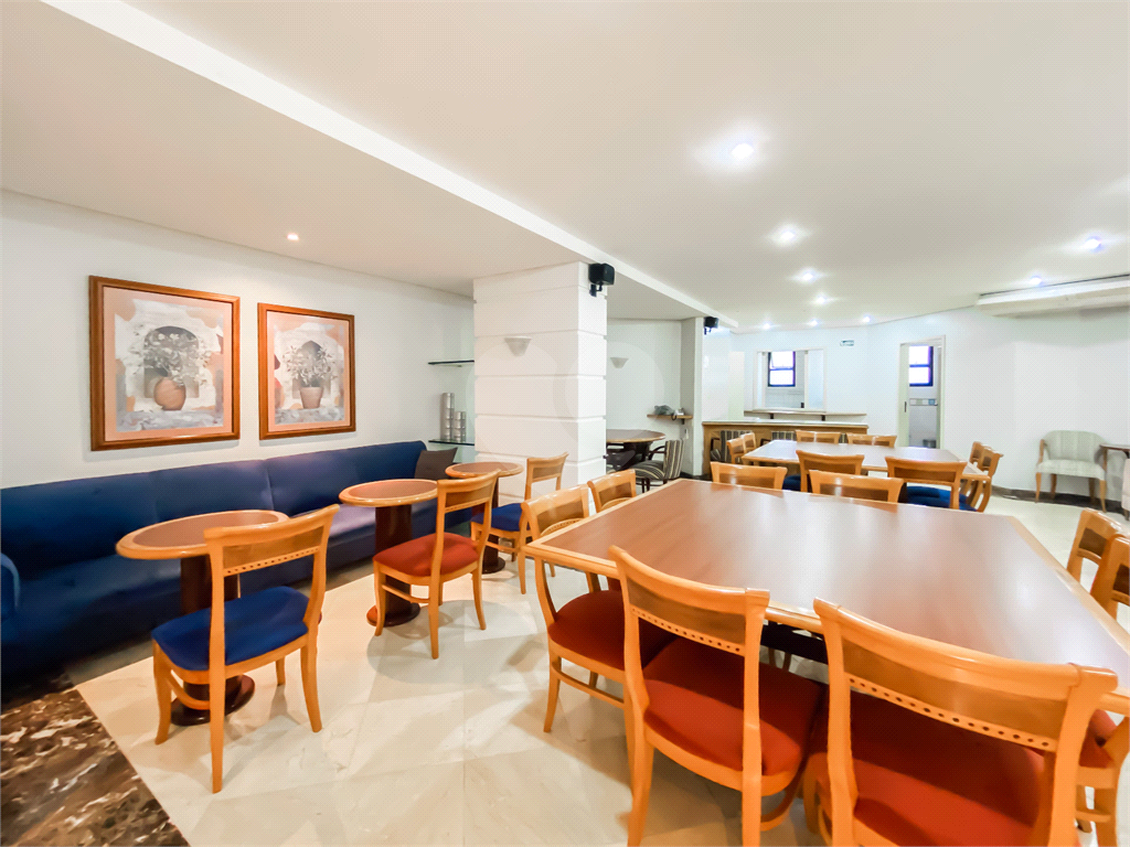 Apartamento com 3 suítes e varanda gourmet em Santana