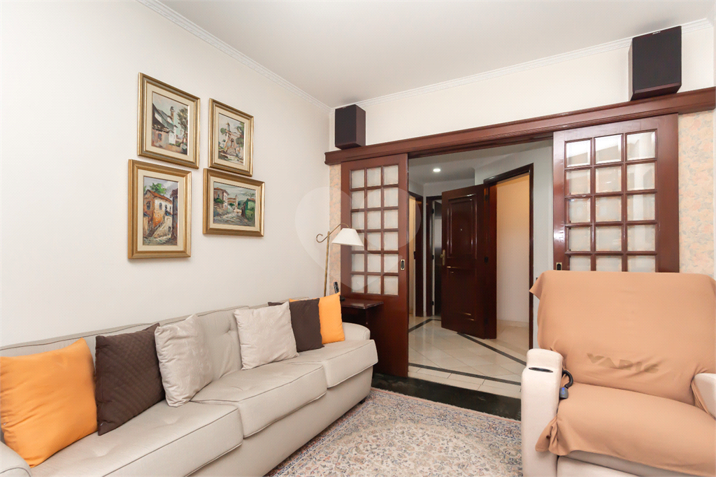 Apartamento com 3 suítes e varanda gourmet em Santana