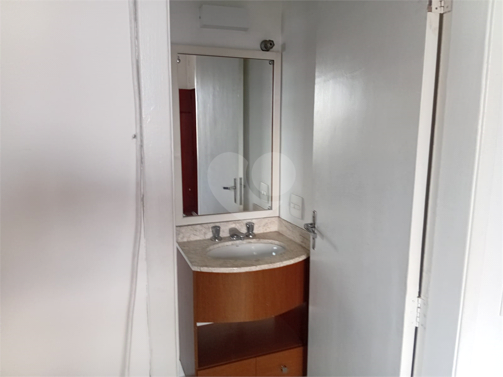 Vila Madalena – Apartamento Modernizado com Sacada e 1 Vagas | 90m²