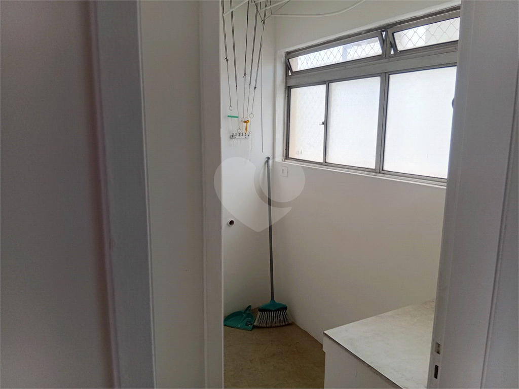 Vila Madalena – Apartamento Modernizado com Sacada e 1 Vagas | 90m²