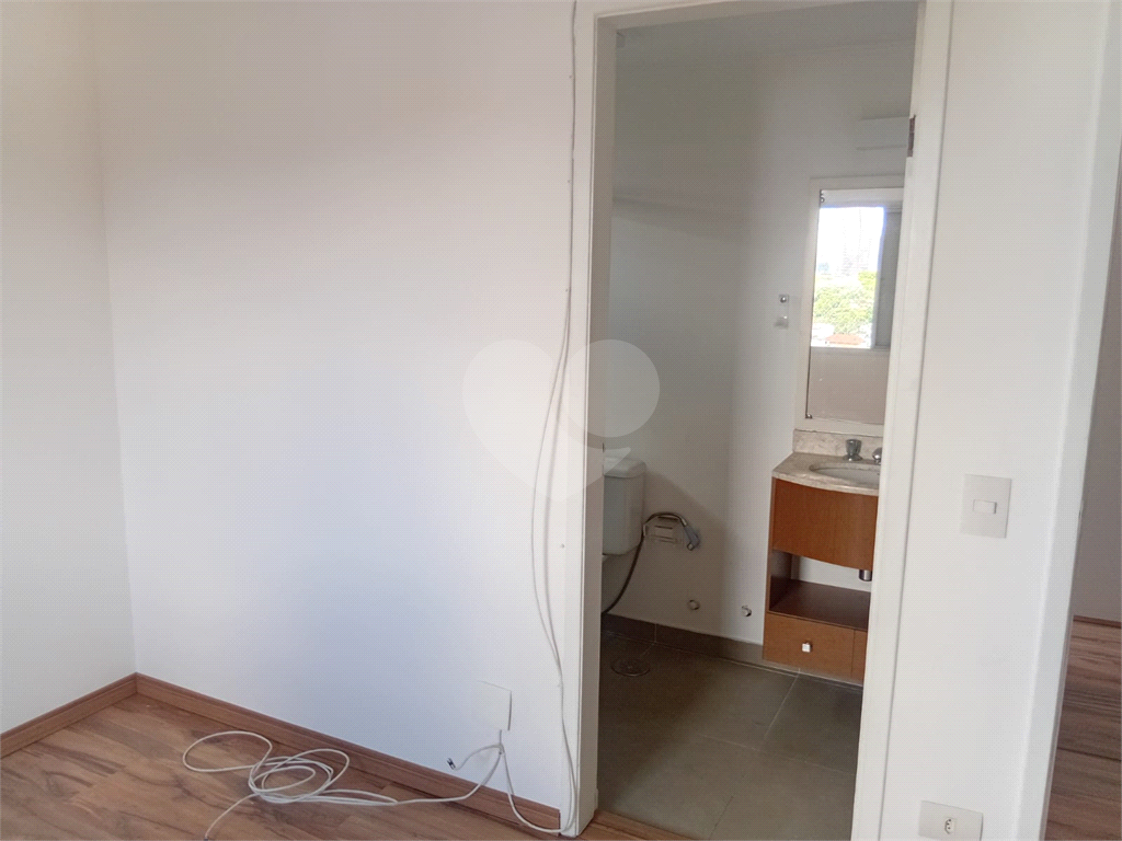 Vila Madalena – Apartamento Modernizado com Sacada e 1 Vagas | 90m²