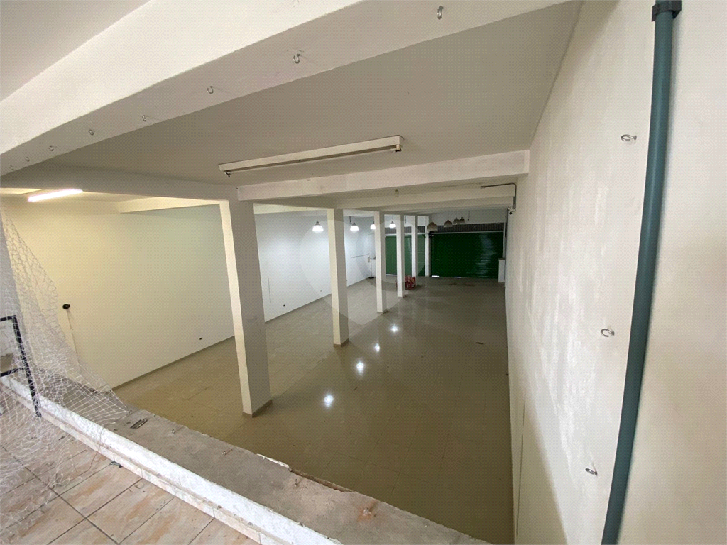  Salão Comercial à Venda no Jardim Peri – 480 m² de Área Construída