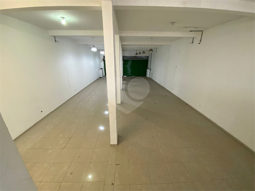  Salão Comercial à Venda no Jardim Peri – 480 m² de Área Construída