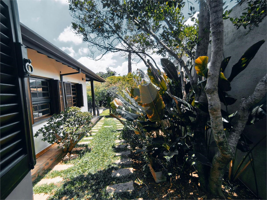 Casa, 4 quartos, 290 m² - Foto 19