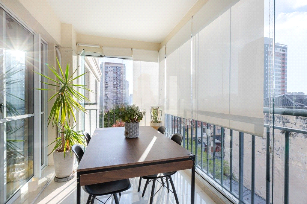 Apartamento Residencial LAPA 2 dormitórios, sendo 1 suíte, e 2 vagas de garagem 