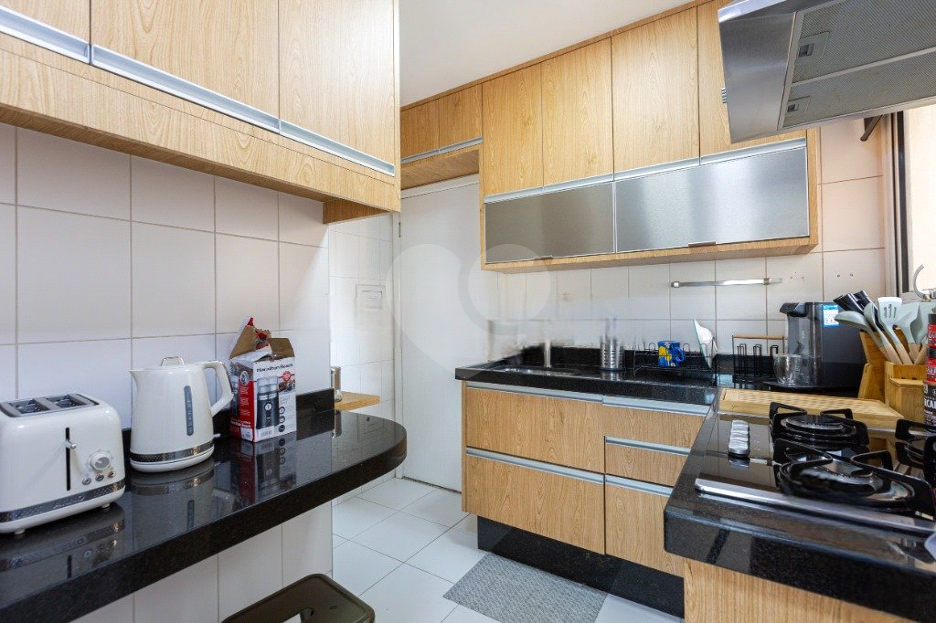 Apartamento Residencial LAPA 2 dormitórios, sendo 1 suíte, e 2 vagas de garagem 